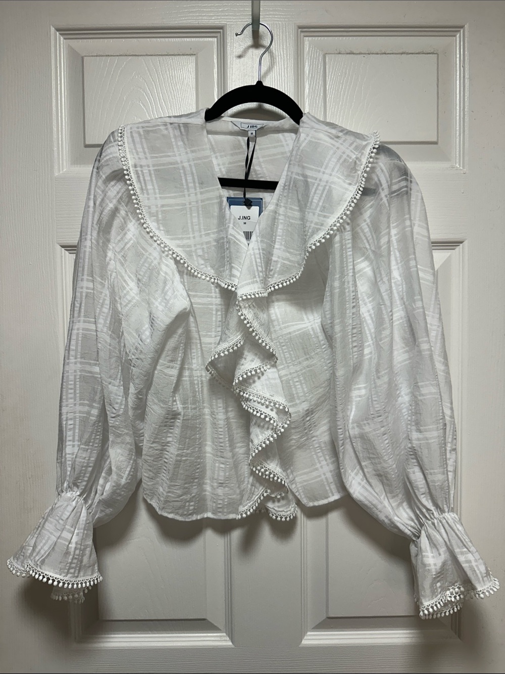 J.ING White Ruffled Collar Plaid-Texture Blouse